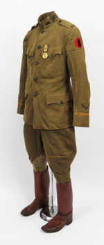 WWI uniform of Wallace Howes